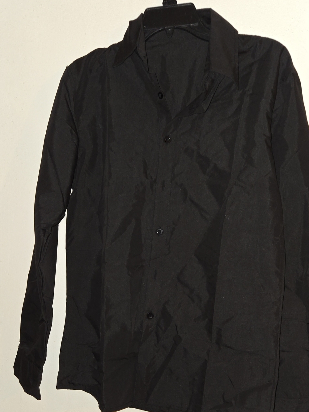 Men's Black Long-Sleeve Button-Up Dress Shirt